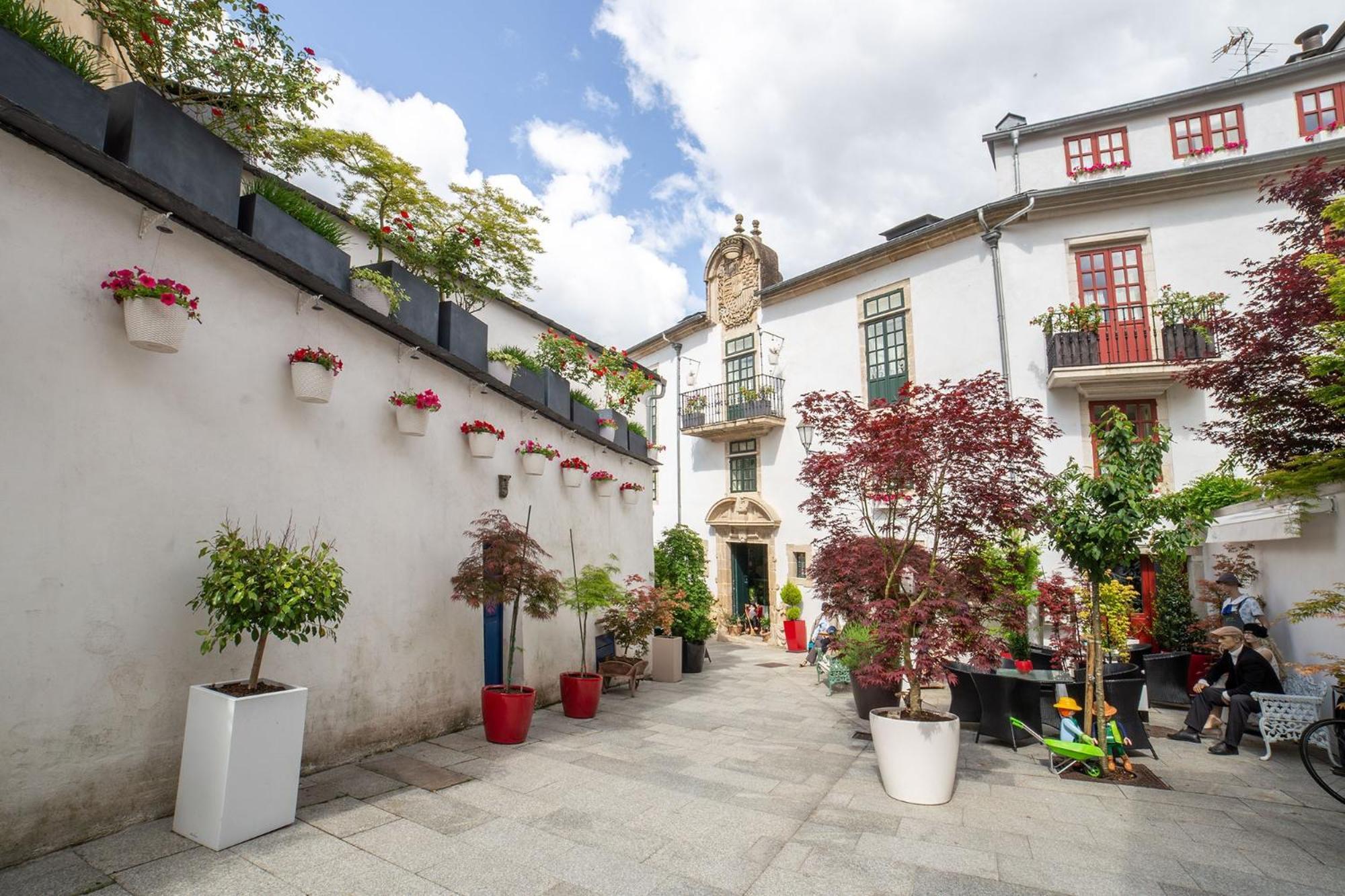 Hotel Monumento Pazo de Orbán Lugo Exterior foto