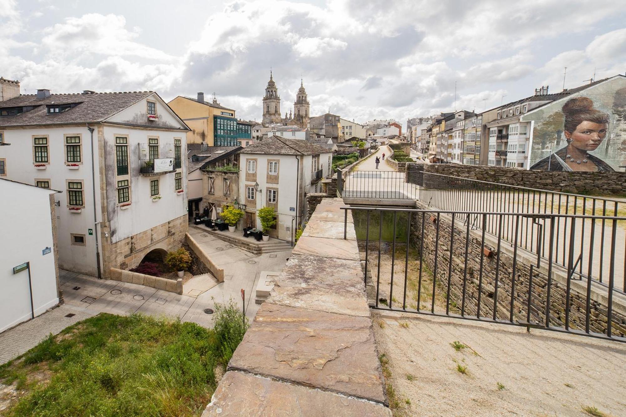 Hotel Monumento Pazo de Orbán Lugo Exterior foto